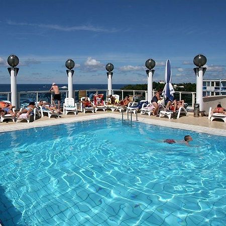 Hotel Gran Vista Plava Laguna Porec Exterior photo