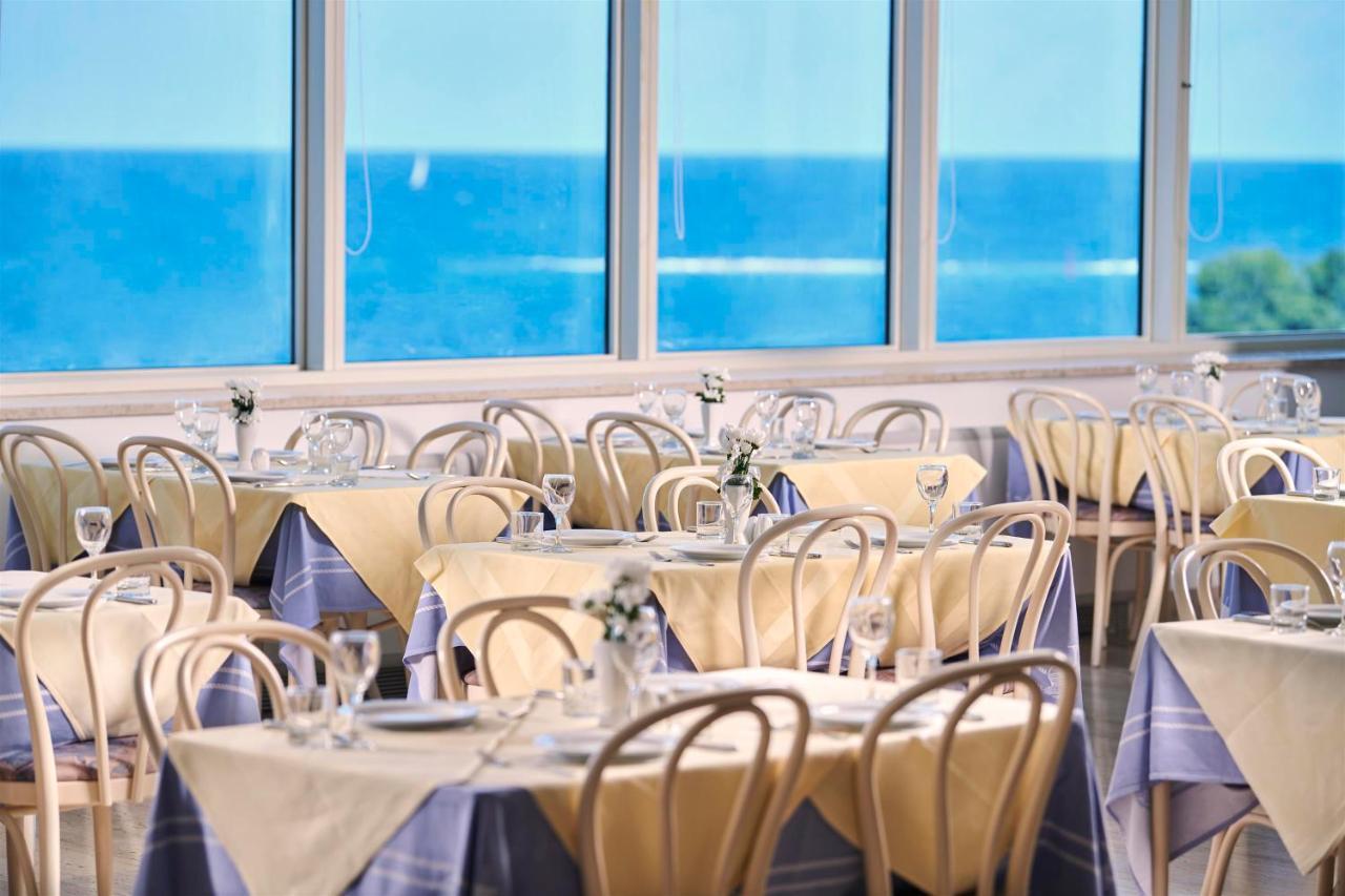 Hotel Gran Vista Plava Laguna Porec Exterior photo