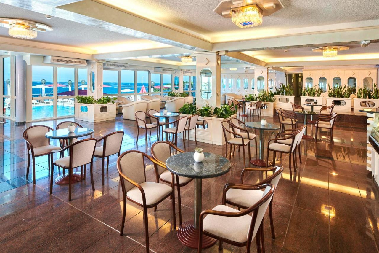 Hotel Gran Vista Plava Laguna Porec Exterior photo