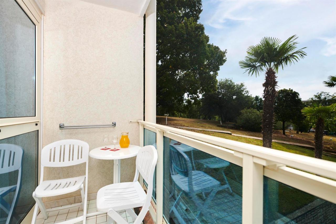 Hotel Gran Vista Plava Laguna Porec Exterior photo