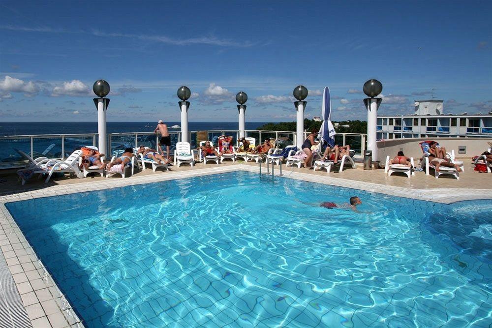 Hotel Gran Vista Plava Laguna Porec Exterior photo