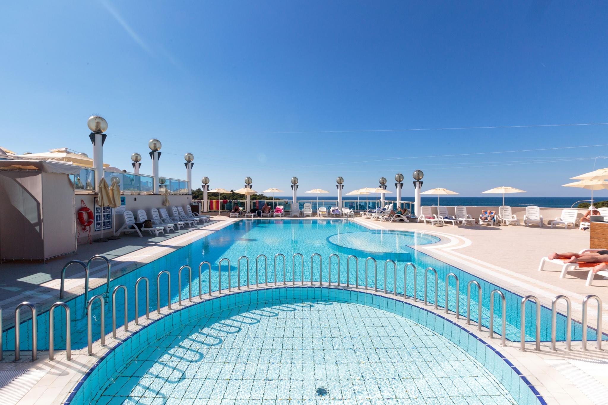 Hotel Gran Vista Plava Laguna Porec Exterior photo
