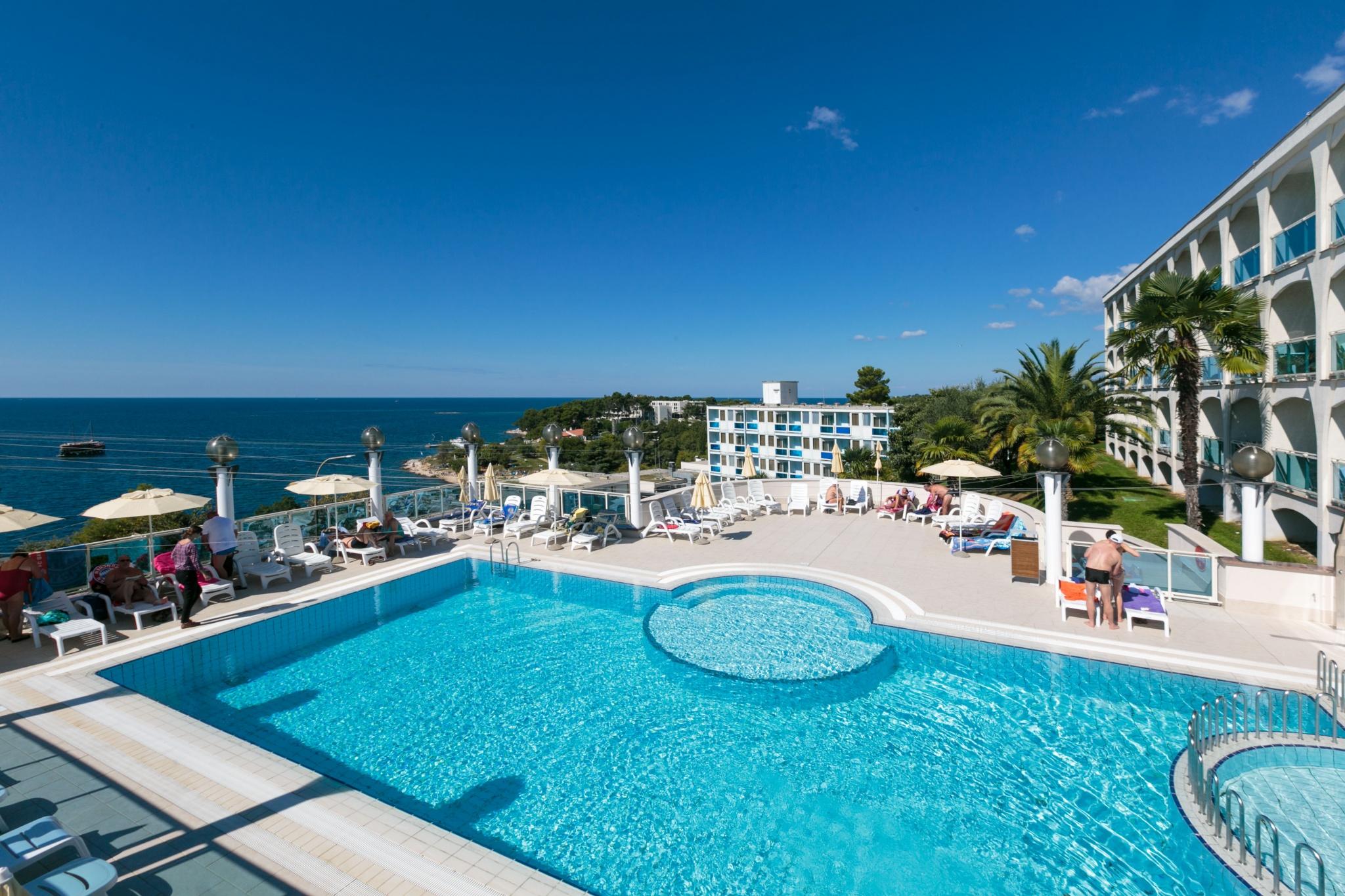 Hotel Gran Vista Plava Laguna Porec Exterior photo