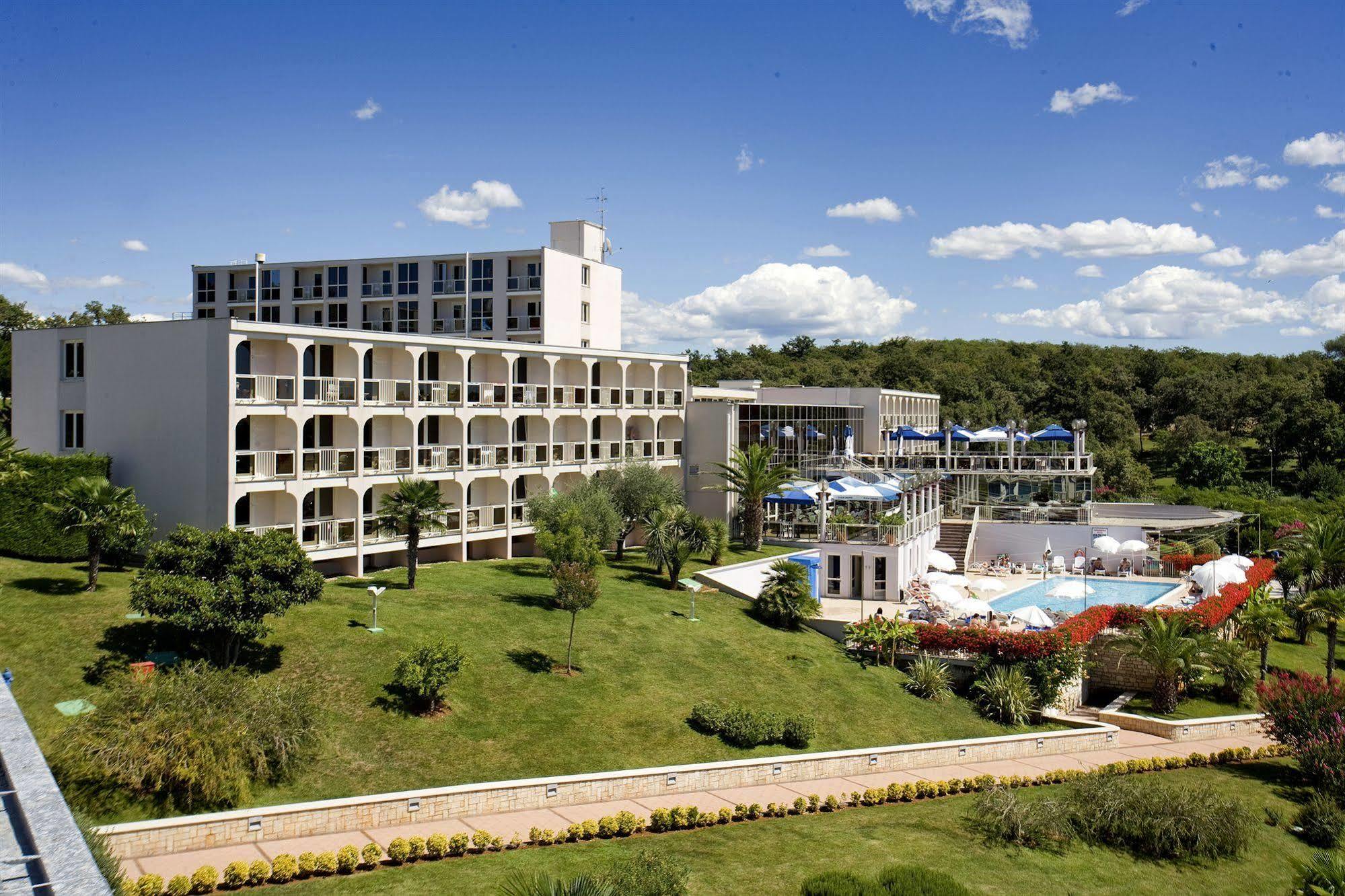 Hotel Gran Vista Plava Laguna Porec Exterior photo